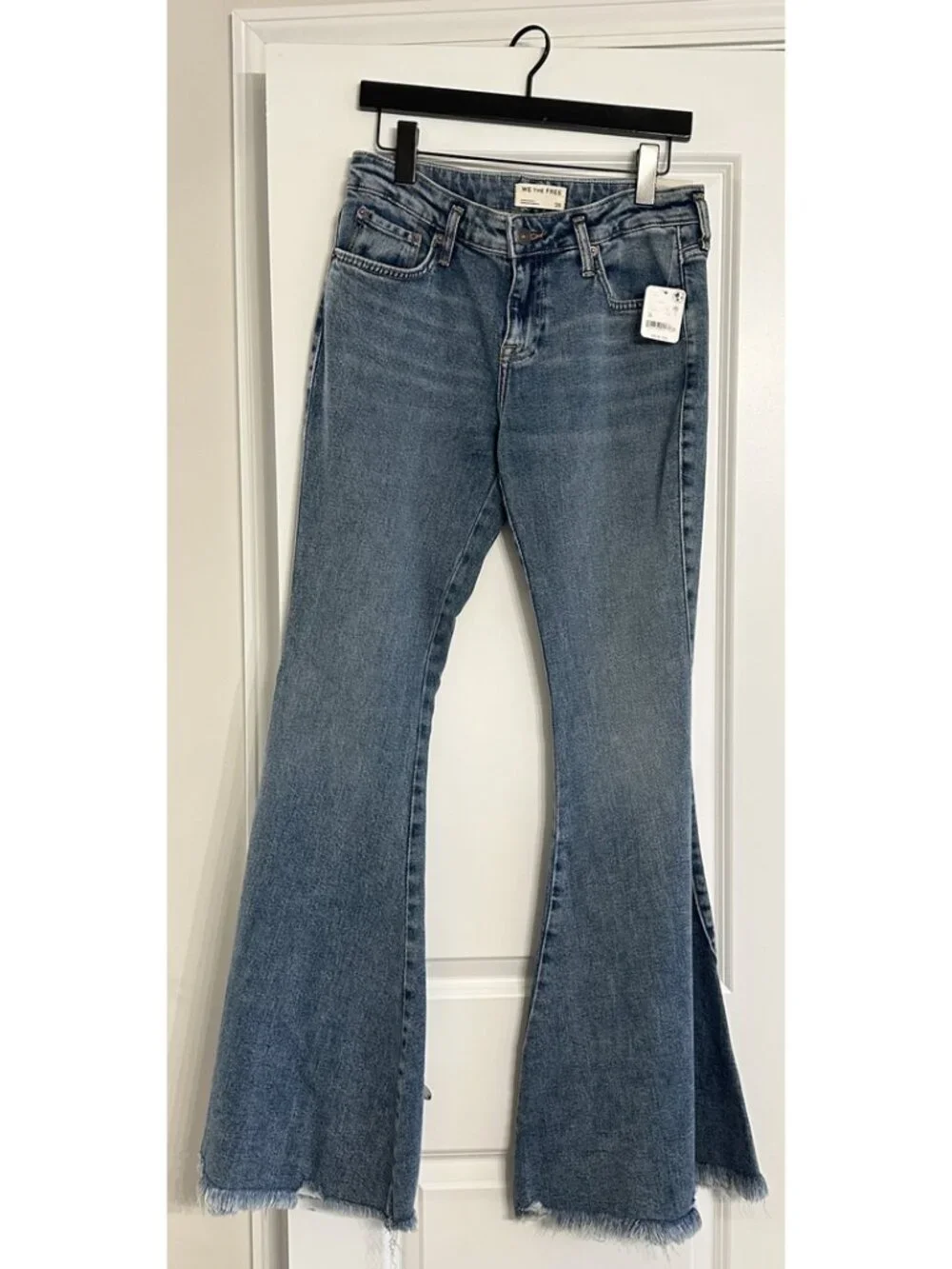 FREE PEOPLE Emre Low-Rise Flare Jeans in Poppy Blue Size US 28 NWT